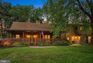 15 STYER RD, Glenmoore, PA 19343
