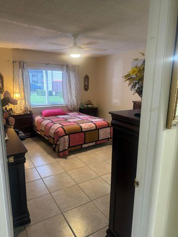3526 LA PALMAS Court A-1, Greenacres, FL 33463