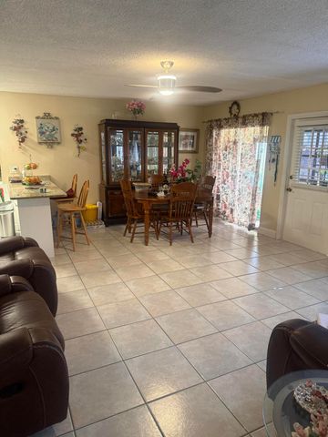3526 LA PALMAS Court A-1, Greenacres, FL 33463