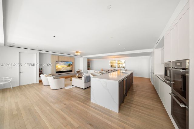 2901 Collins Ave 901, Miami Beach, FL 33140