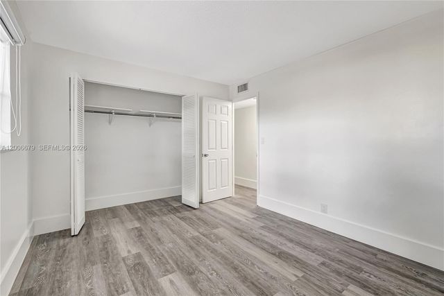 4800 Hillcrest Ln 207, Hollywood, FL 33021