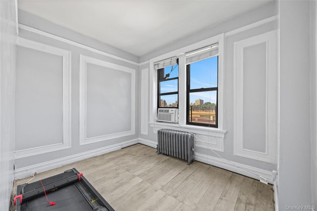 1015 Summit Avenue 4A, Bronx, NY 10452