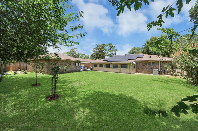 12415 Campos Drive, Houston, TX 77065