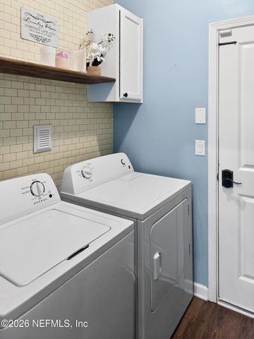 3824 HAMMOCK BLUFF Drive, Jacksonville, FL 32226