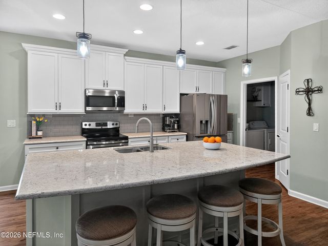 3824 HAMMOCK BLUFF Drive, Jacksonville, FL 32226