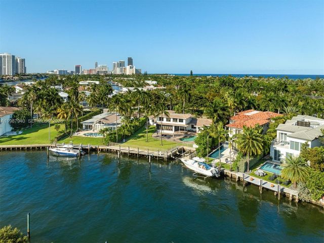 268 S Parkway, Golden Beach, FL 33160