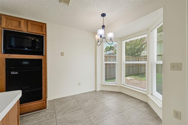 8818 Driftstone Drive, Spring, TX 77379