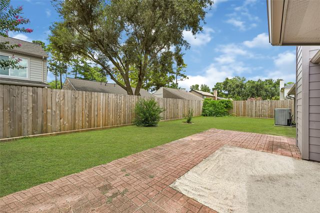 8818 Driftstone Drive, Spring, TX 77379