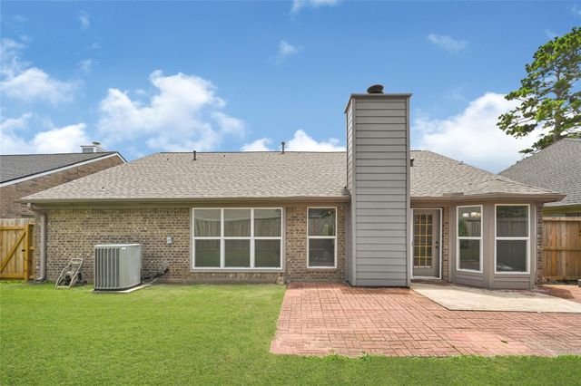 8818 Driftstone Drive, Spring, TX 77379