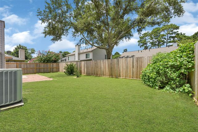 8818 Driftstone Drive, Spring, TX 77379