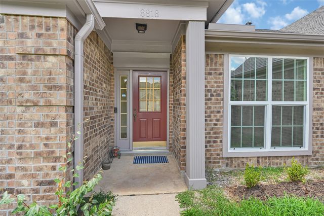 8818 Driftstone Drive, Spring, TX 77379