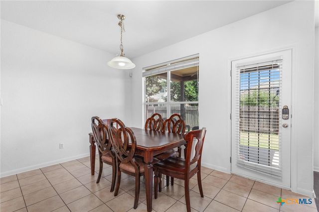 1117 Cockrill Court, Hutto, TX 78634