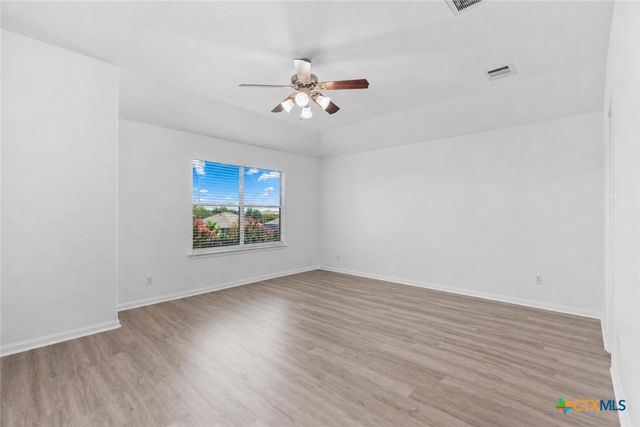 1117 Cockrill Court, Hutto, TX 78634