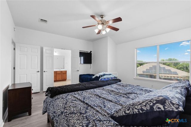 1117 Cockrill Court, Hutto, TX 78634