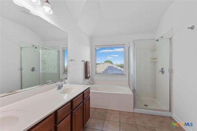 1117 Cockrill Court, Hutto, TX 78634