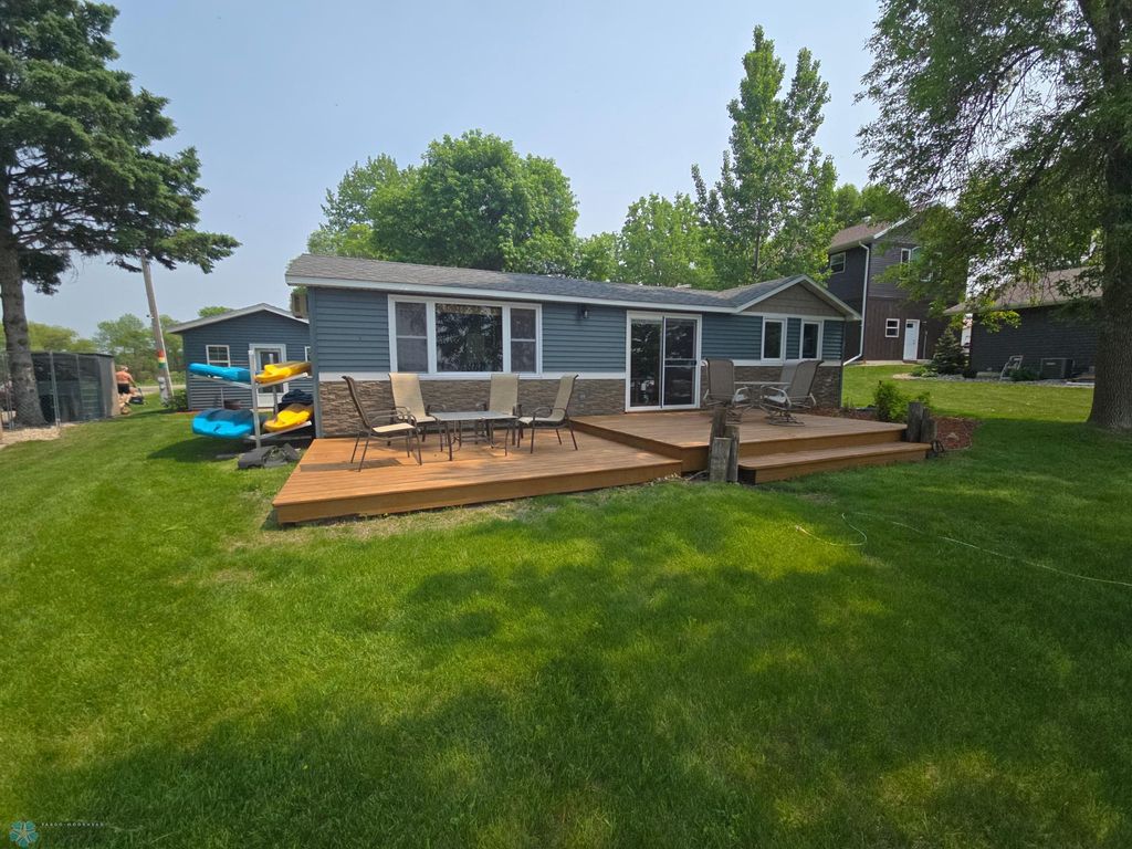 14768 Tradewinds Road, Lake Eunice Twp, MN 56511