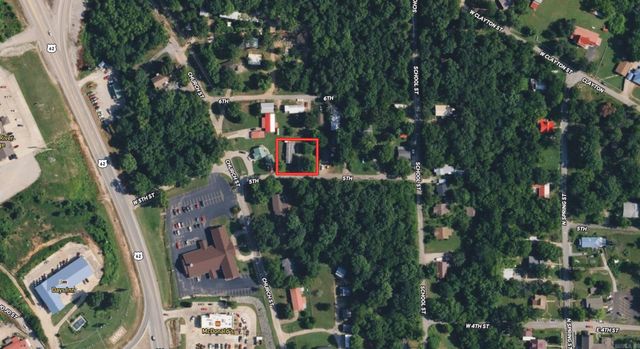 302 W 5th Street, Hardy, AR 72542