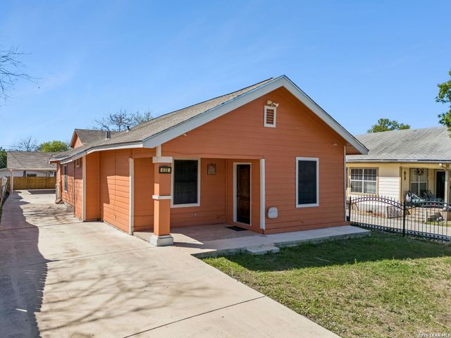 438 Rigsby, San Antonio, TX 78210