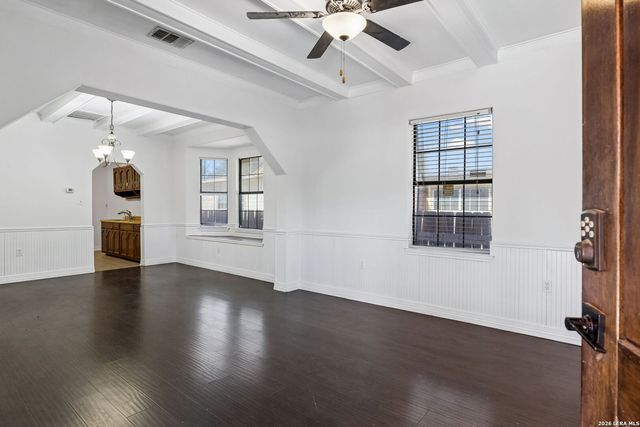 438 Rigsby, San Antonio, TX 78210