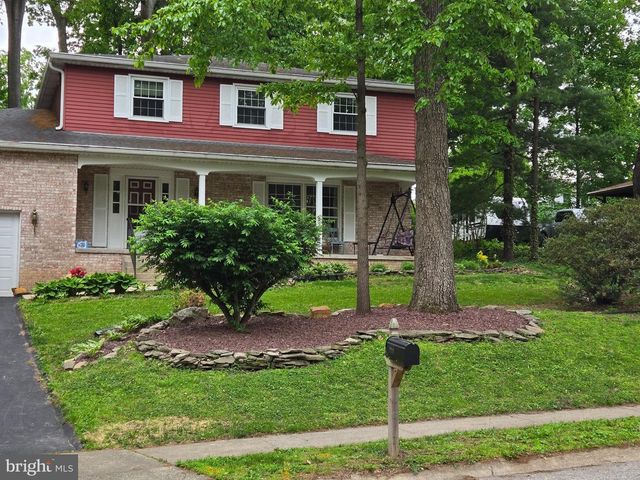 3729 SILVERWOOD DR, York, PA 17402