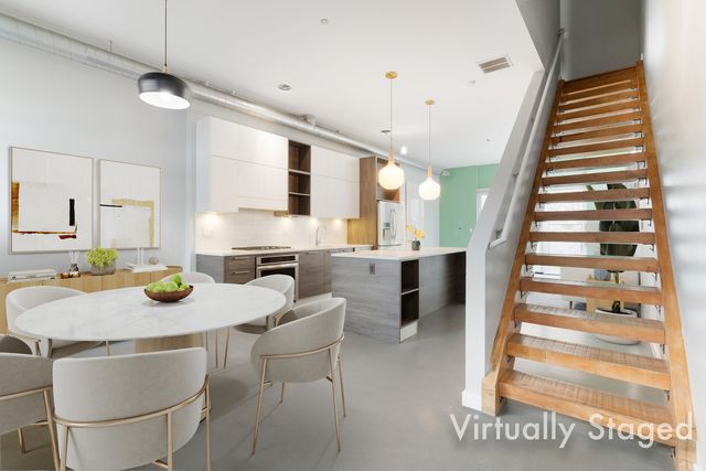 2805 W Shakespeare Avenue, Chicago, IL 60647