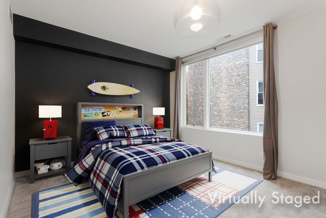 2805 W Shakespeare Avenue, Chicago, IL 60647