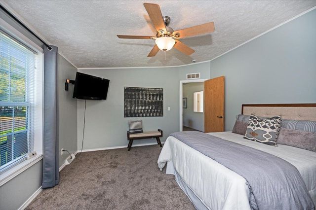 420 6th Ave E, Superior, WI 54880