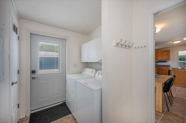 420 6th Ave E, Superior, WI 54880