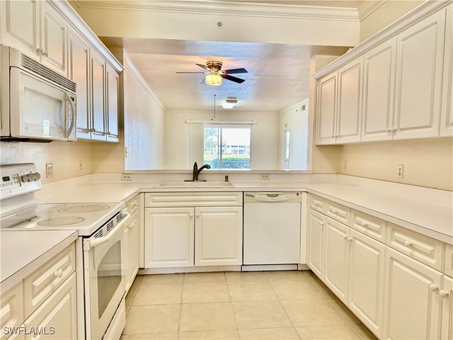 8450 Kingbird LOOP 412, Estero, FL 33967