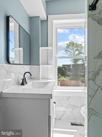 6046 GREENWAY AVE, Philadelphia, PA 19142