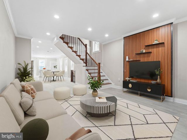 6046 GREENWAY AVE, Philadelphia, PA 19142