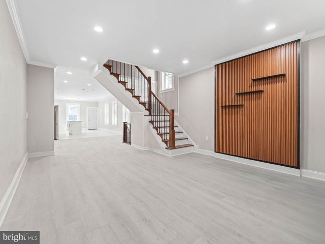 6046 GREENWAY AVE, Philadelphia, PA 19142
