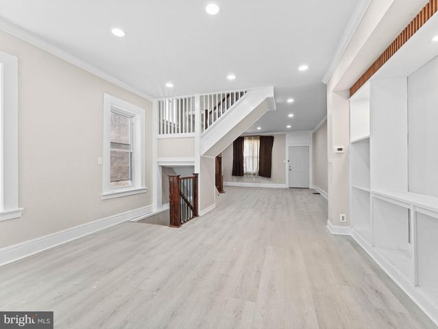 6046 GREENWAY AVE, Philadelphia, PA 19142