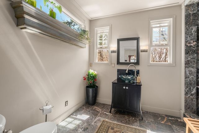 249 High St, Duxbury, MA 02332