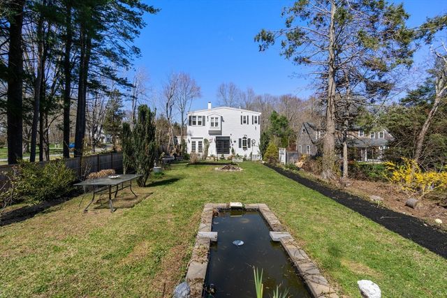 249 High St, Duxbury, MA 02332