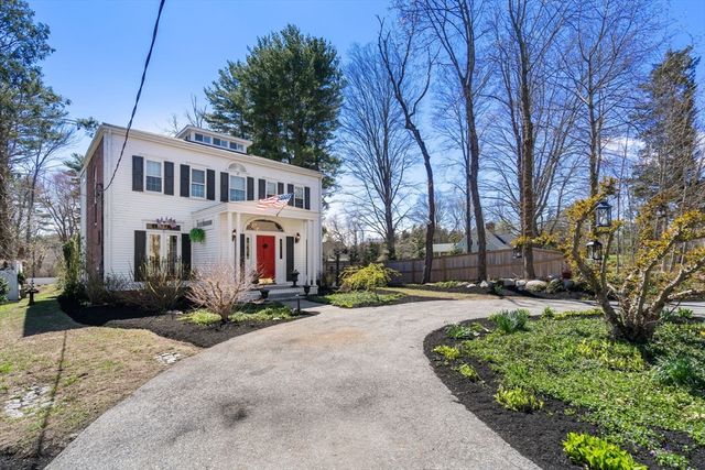 249 High St, Duxbury, MA 02332