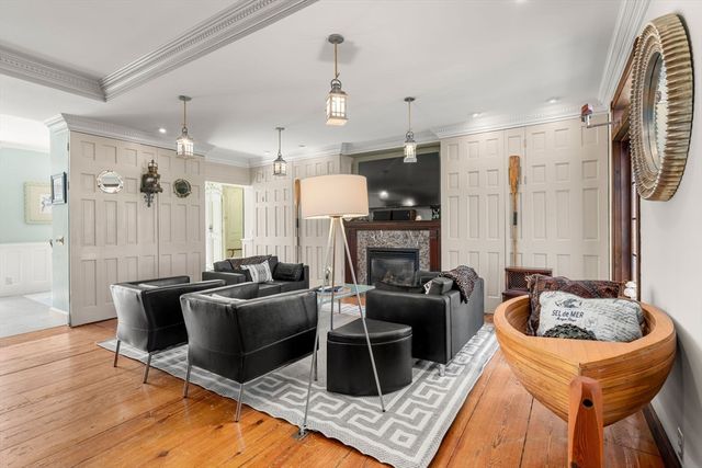 249 High St, Duxbury, MA 02332