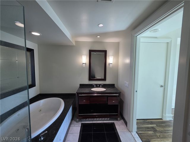 2700 Las Vegas Boulevard 1707, Las Vegas, NV 89109