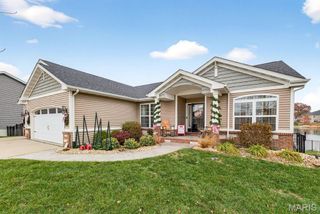 727 W 5th Street, St Jacob, IL 62281