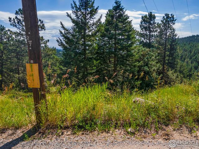 149 W Millionaire Dr W, Boulder, CO 80302