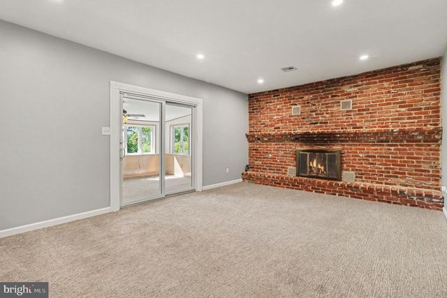 208 N TROOPER RD, West Norriton, PA 19403