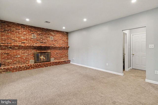 208 N TROOPER RD, West Norriton, PA 19403