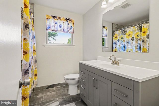 208 N TROOPER RD, West Norriton, PA 19403
