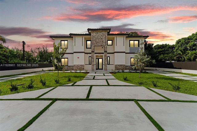 1962 NW 107th St 1954, Miami, FL 33167