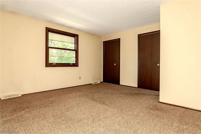 249 Shore Drive, Eastlake, OH 44095