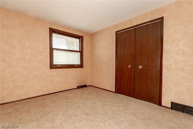 249 Shore Drive, Eastlake, OH 44095