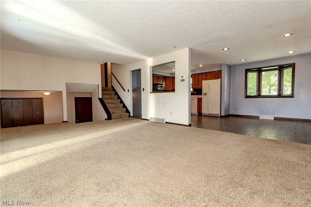 249 Shore Drive, Eastlake, OH 44095