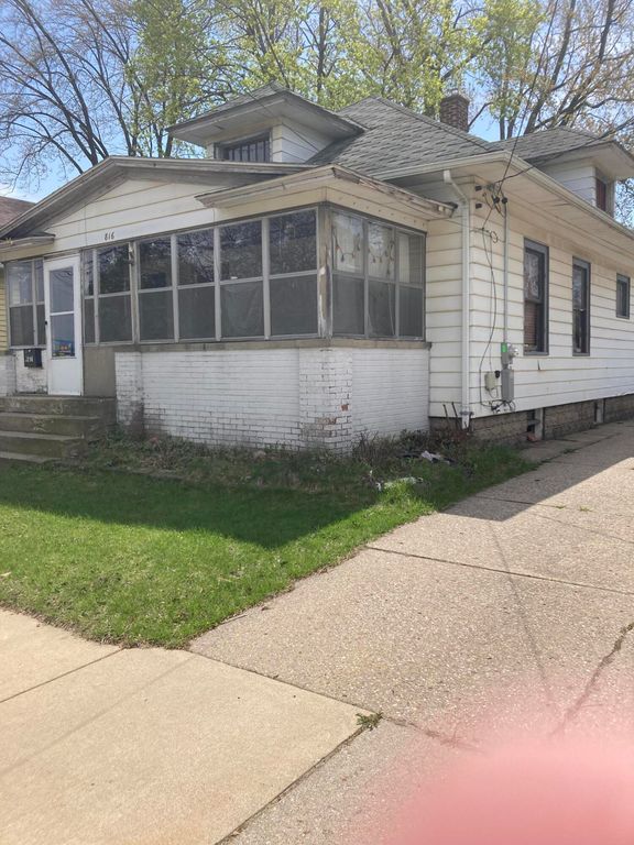 816 Richmond Street NW, Grand Rapids, MI 49504