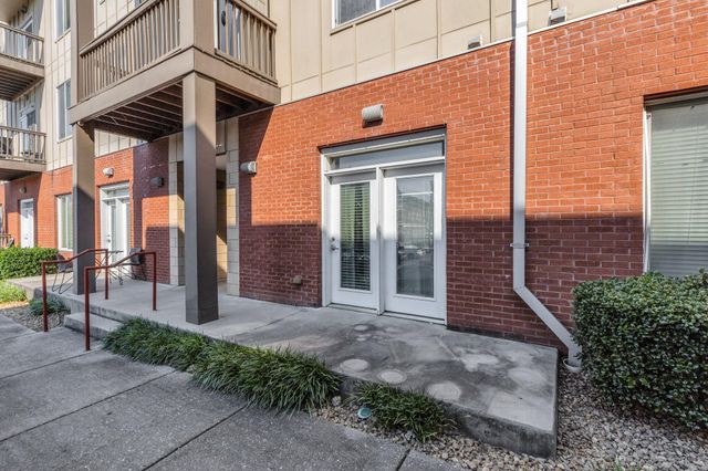 817 Flynn St Apt 104, Chattanooga, TN 37403