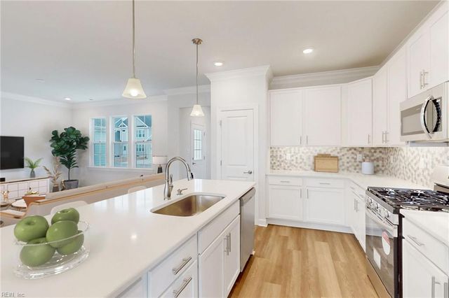 2206 Captiva LN, Chesapeake, VA 23321
